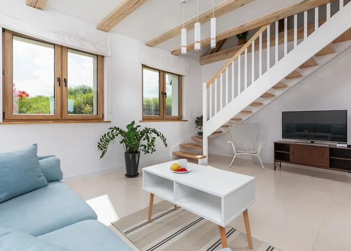 Dom Nad Morzem بيت للعطل Lasin Koszalinski