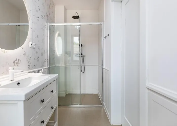 Dom Nad Morzem Lasin Koszalinski